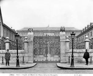 Ecole Nationale Superieure des Beaux-Arts, rue Bonaparte